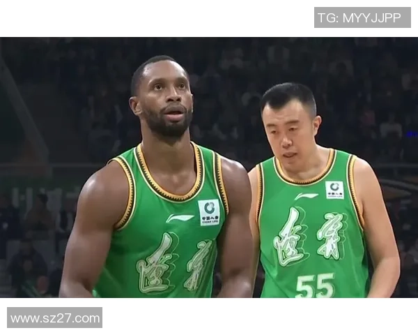 西安篮球队以100分稳居冠军赛积分榜首位表现出色 西安篮球队以100分稳居冠军赛积分榜首位表现出色