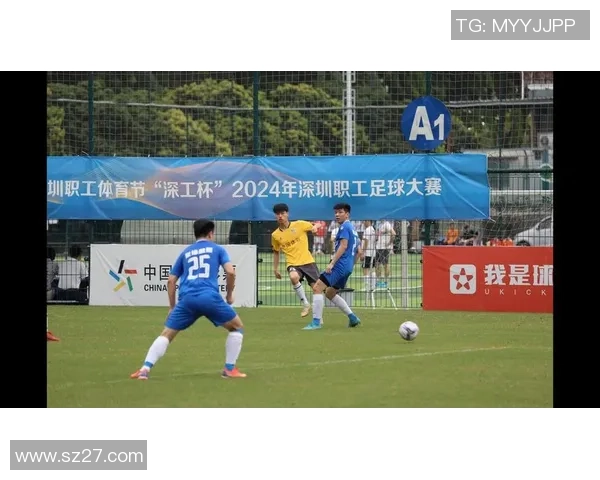 东京拍照足球明星名单揭晓照片背后的故事与精彩瞬间分享