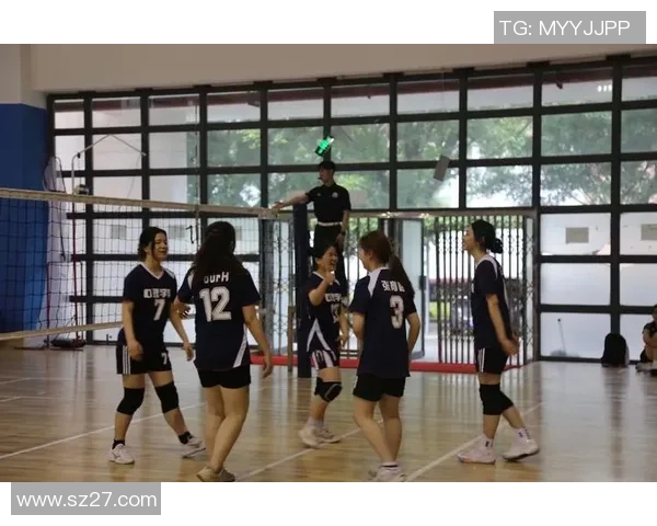 杭州排球队荣登排球意识排行榜第三名展现实力与团队精神 杭州排球队荣登排球意识排行榜第三名展现实力与团队精神